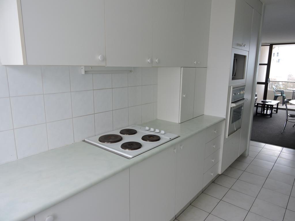President Holiday Apartments - Absolute Beachfront Gold Coast Exterior foto