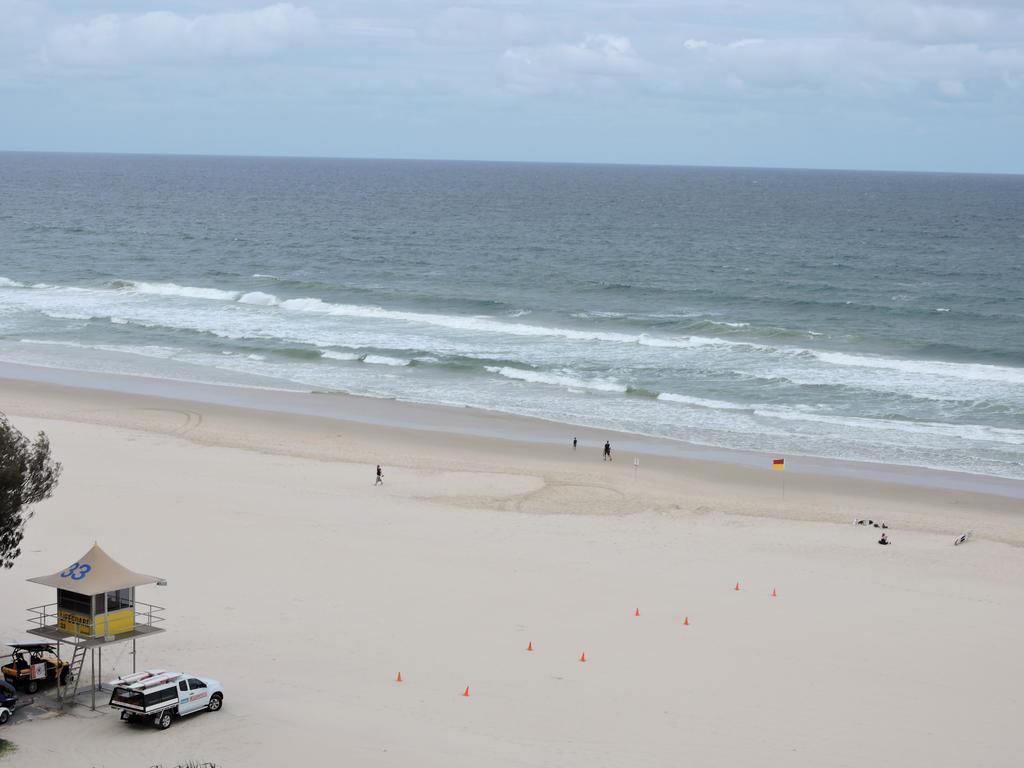 President Holiday Apartments - Absolute Beachfront Gold Coast Exterior foto