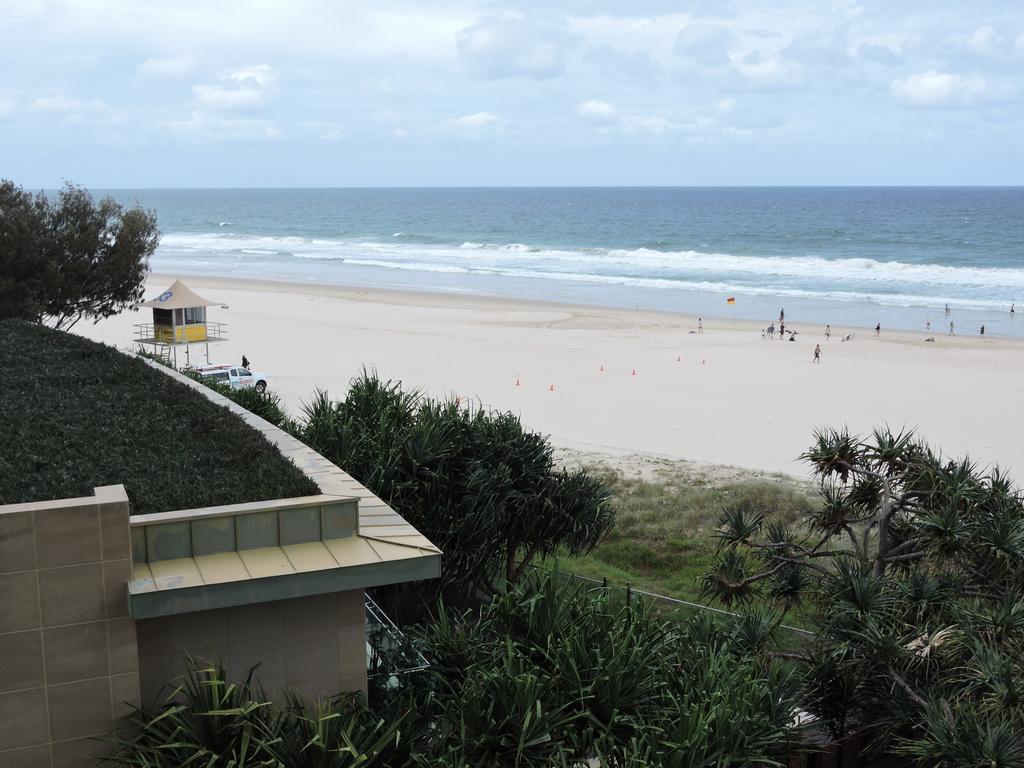 President Holiday Apartments - Absolute Beachfront Gold Coast Exterior foto